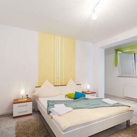 Apartments Victoria Задар Екстер'єр фото