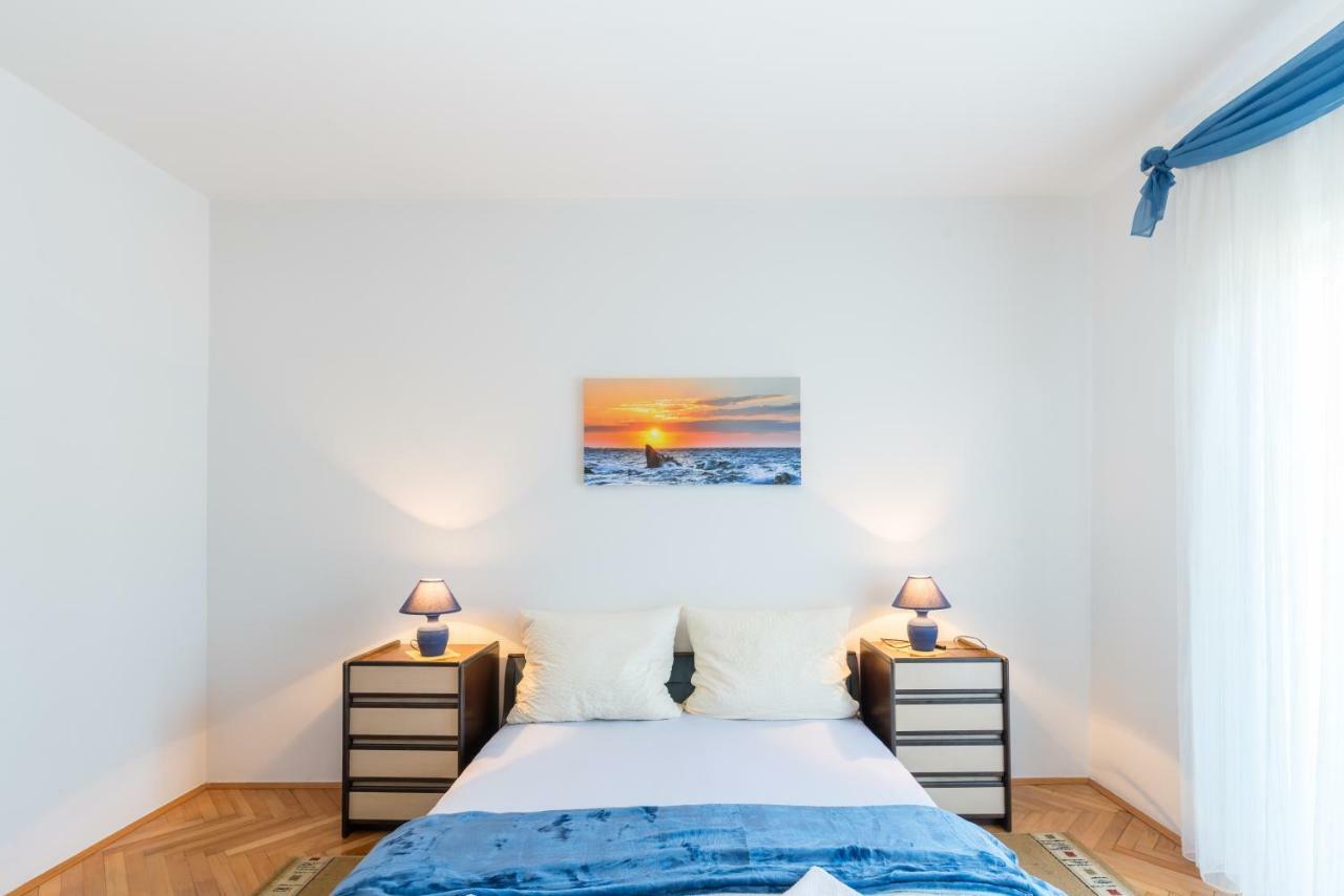 Apartments Victoria Задар Екстер'єр фото