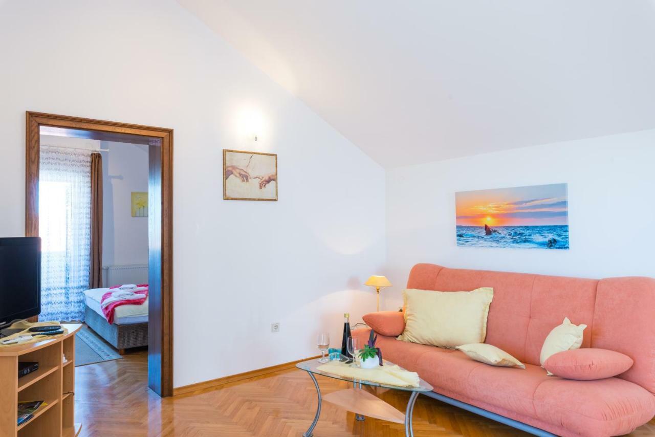 Apartments Victoria Задар Екстер'єр фото