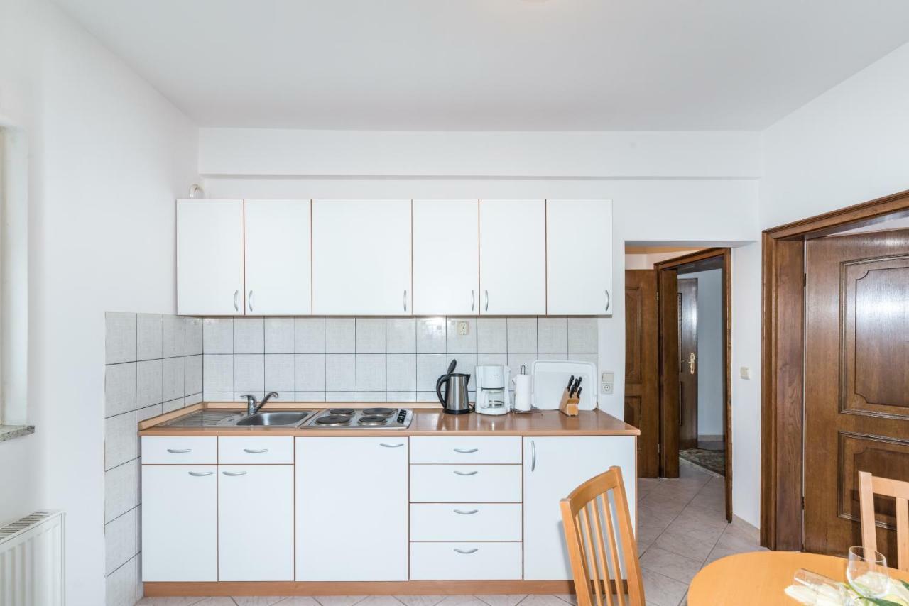 Apartments Victoria Задар Екстер'єр фото