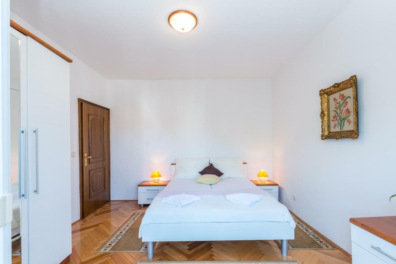 Apartments Victoria Задар Екстер'єр фото
