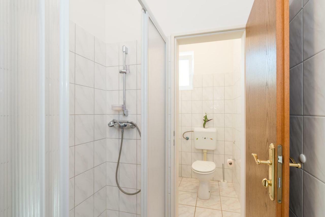 Apartments Victoria Задар Екстер'єр фото