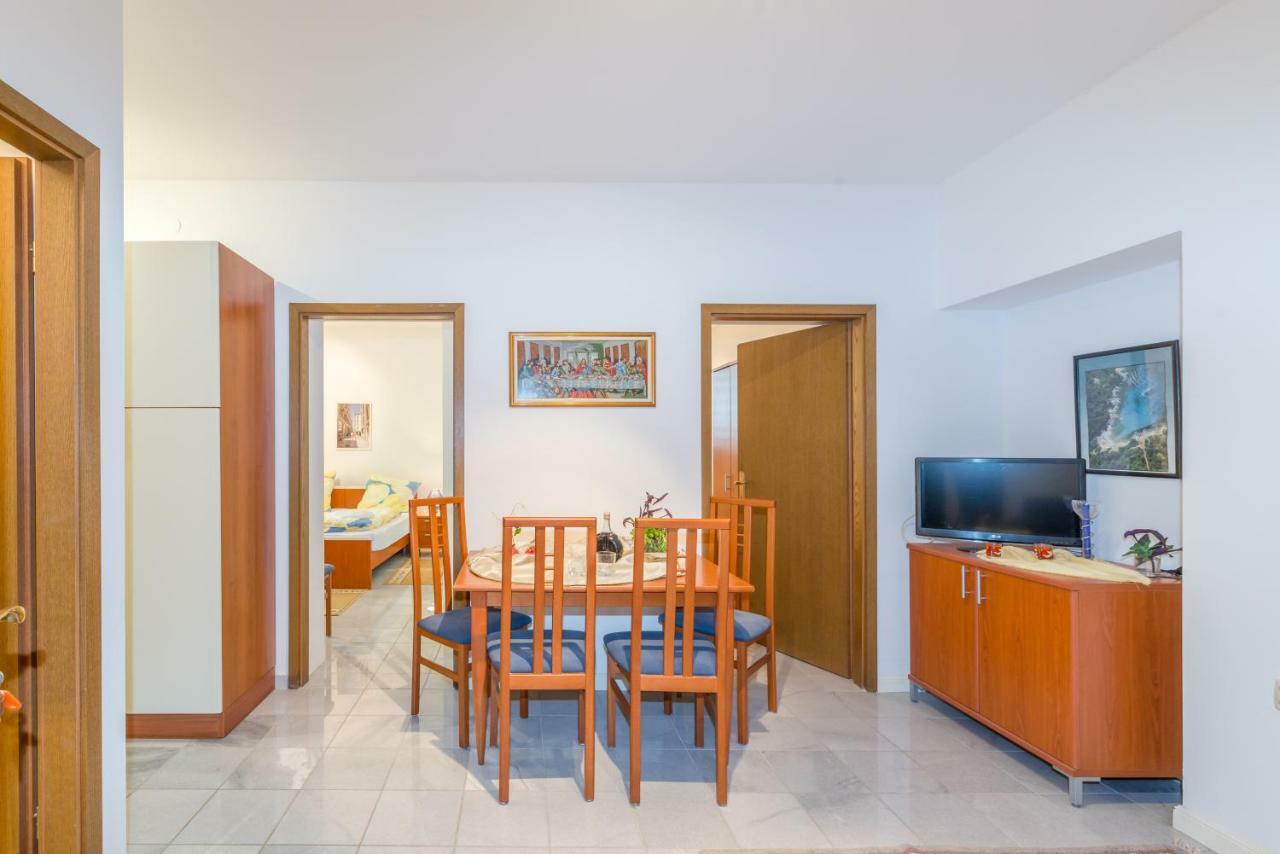 Apartments Victoria Задар Екстер'єр фото